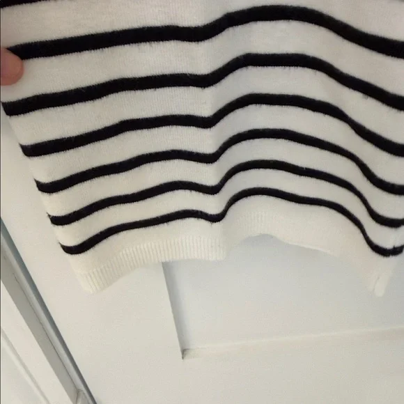 Amazon Black and White Striped Jumpsuit - Picture 9 of 13